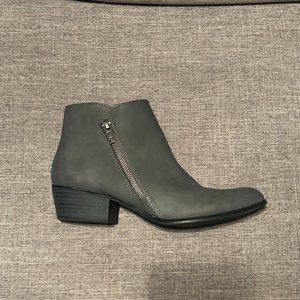 Ankle Boots- Grey